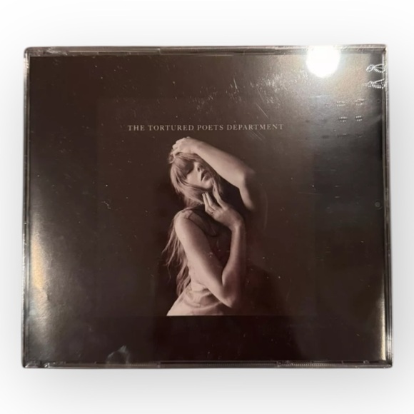 Taylor Swift The Tortured Poets Department Collectors Deluxe CD + The Black Dog - Picture 2 of 4